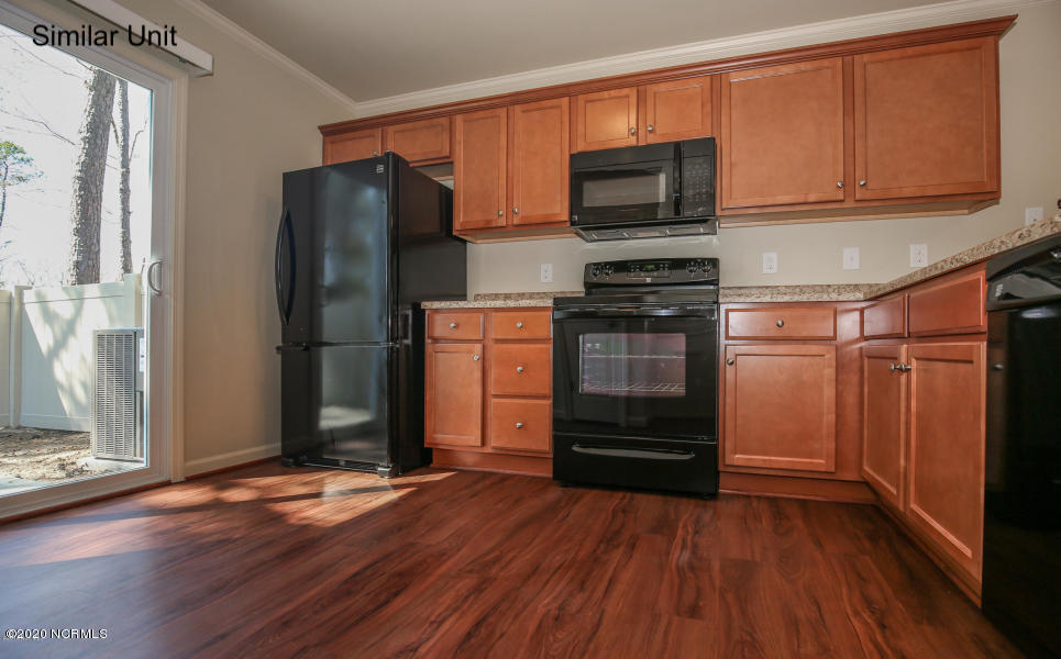 422 Sullivan Loop Road Midway Park, NC 28544 - Photo 5 of 15 20180612203246394773000000-o