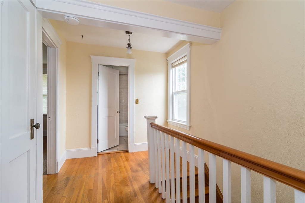 1090 Greendale Avenue Needham, MA 02492 - Photo 13 of 23