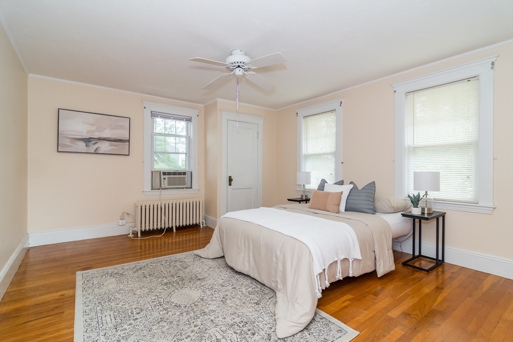 1090 Greendale Avenue Needham, MA 02492 - Photo 14 of 23