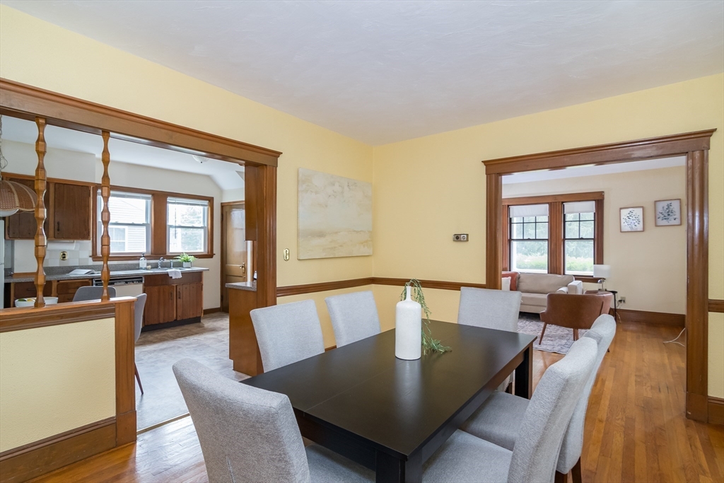 1090 Greendale Avenue Needham, MA 02492 - Photo 8 of 23