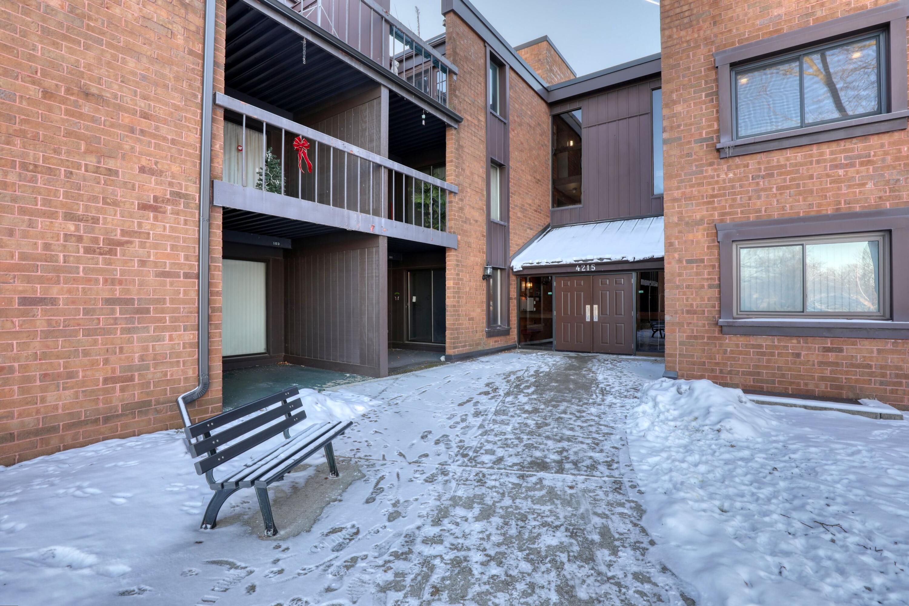 4215 North 100th Street, Unit 151C Milwaukee, WI 53222 - Photo 25 of 39 Front Entry