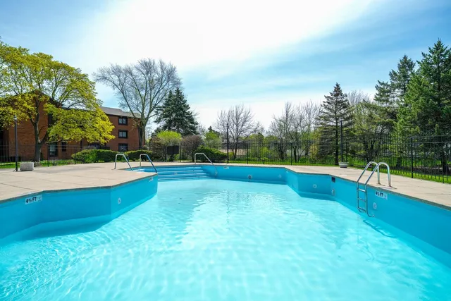 $119,000 | 4215 North 100th Street, Unit 151C, Milwaukee, WI 53222