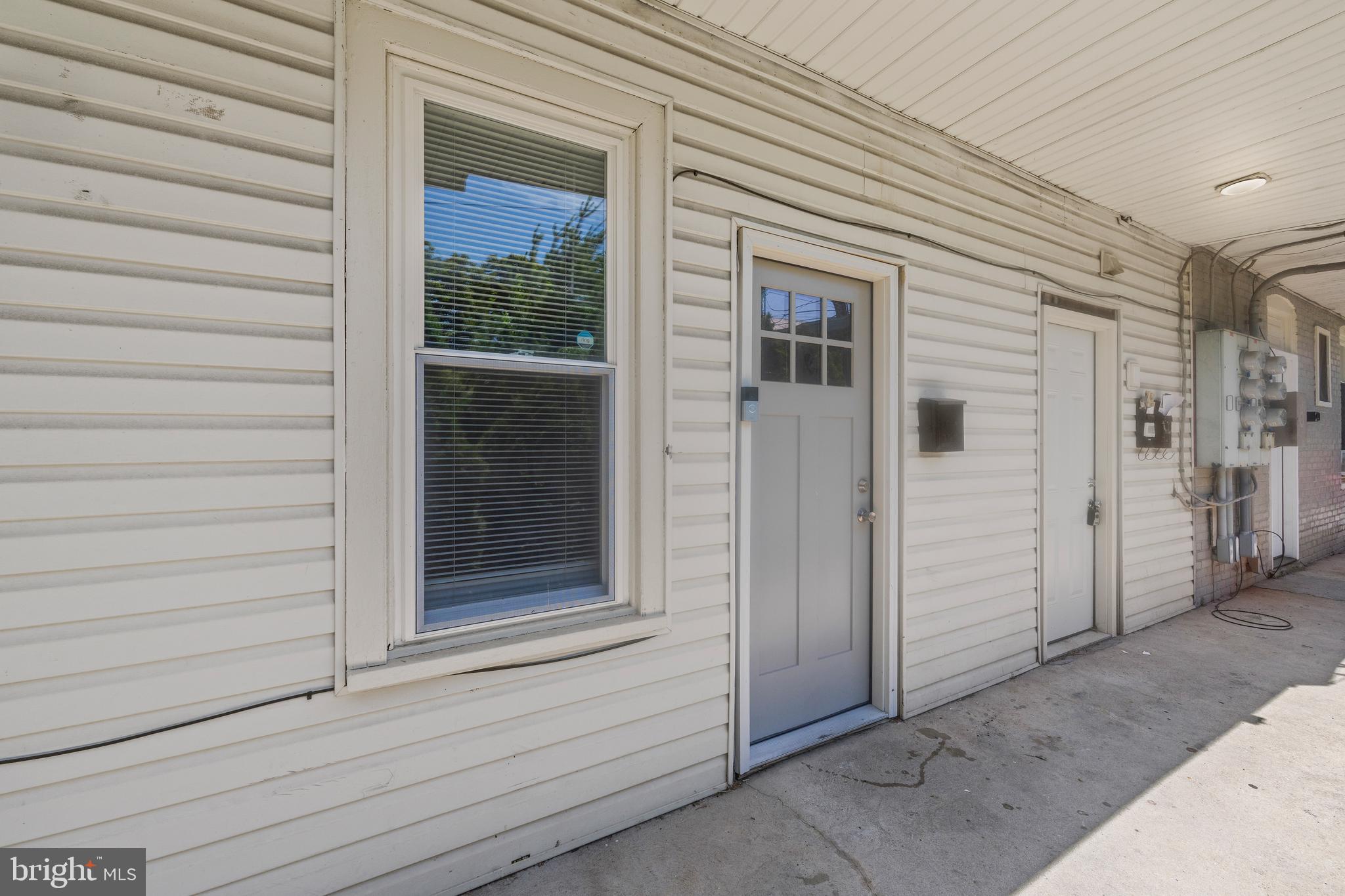 531 Walton Street, Unit 2 Lebanon, PA 17042 - Photo 2 of 10