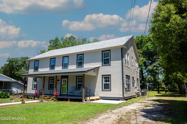 $348,000 | 509 East St Victor Street, Abbeville, LA 70510