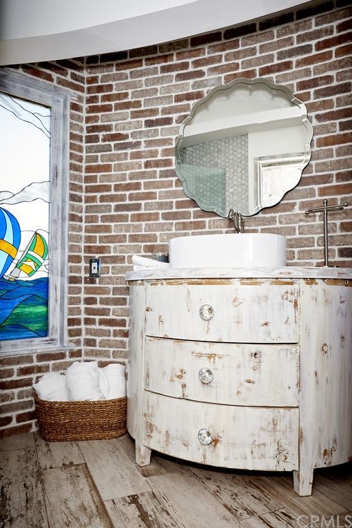 1 Anderson Street Seal Beach, CA 92649 - Photo 18 of 23 a view of front door