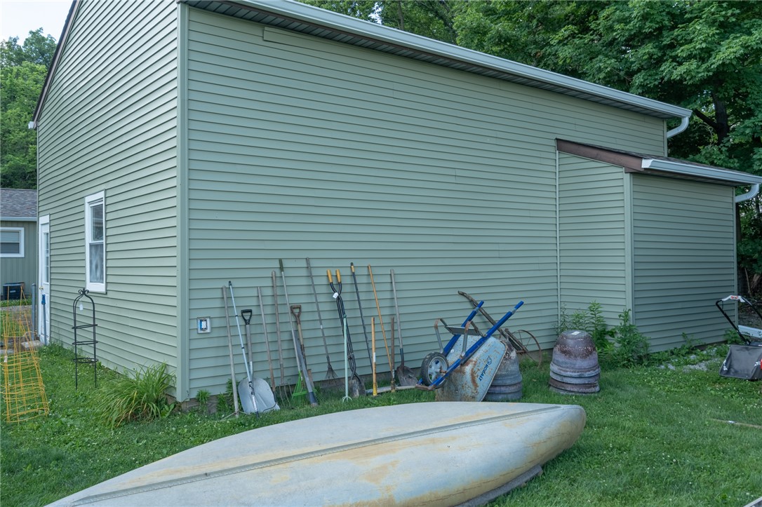 242 North Bickett Road Xenia, OH 45385 - Photo 13 of 38