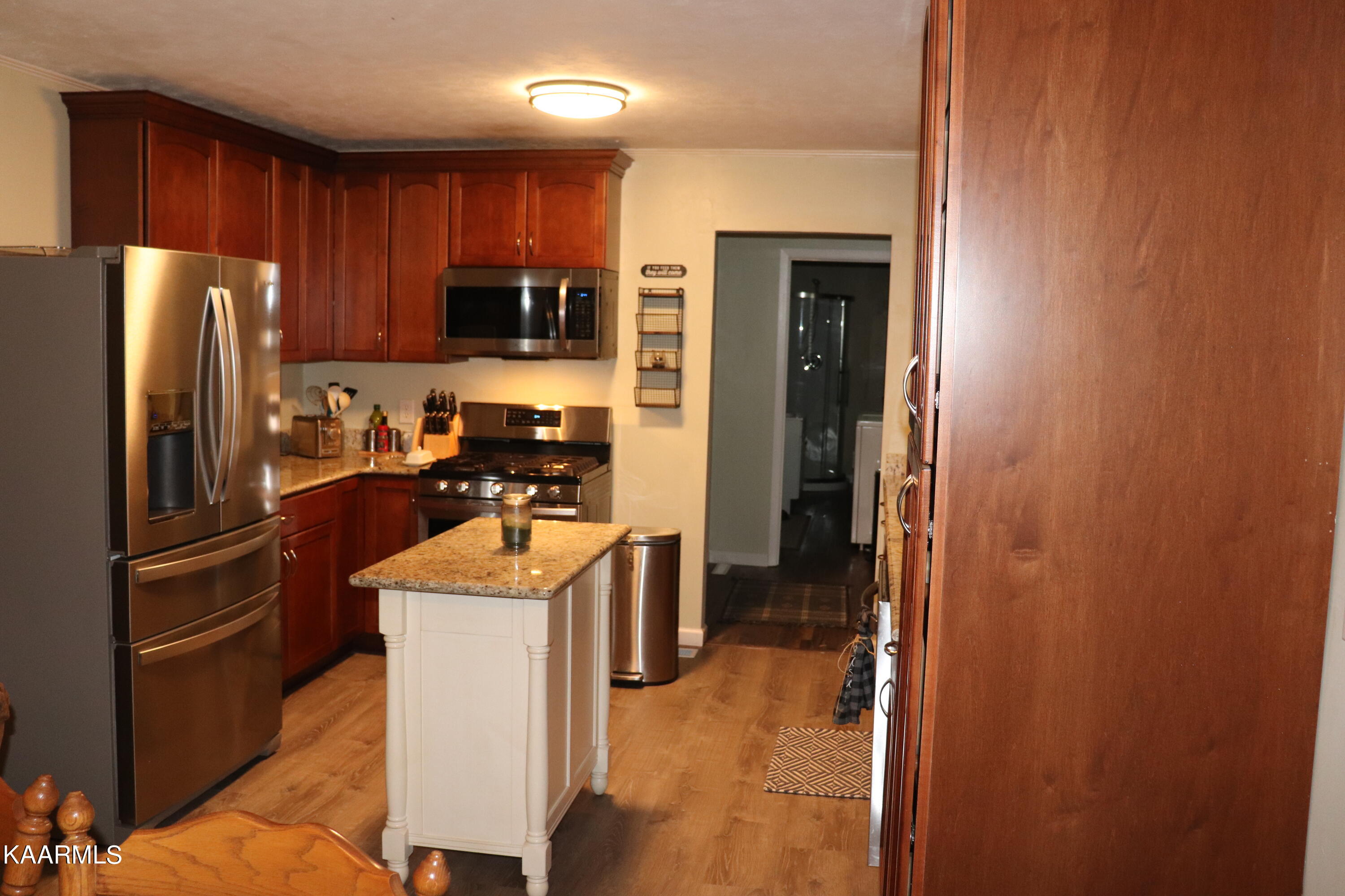 123 Cedar Lane Road Madisonville, TN 37354 - Photo 11 of 38 IMG_3022