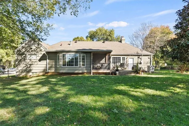 $595,000 | 8428 Sagamore Road, Leawood, KS 66206