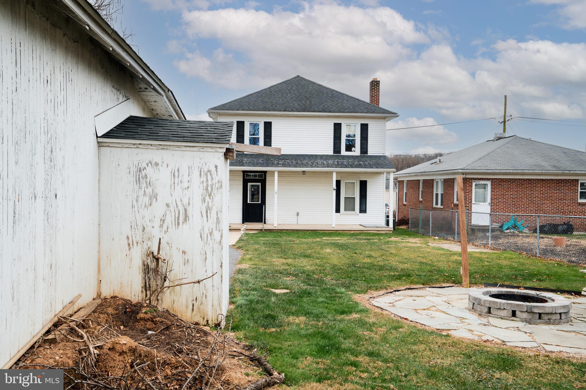 48 West High Street Windsor, PA 17366 - Photo 5 of 23 a front view of a house with garden