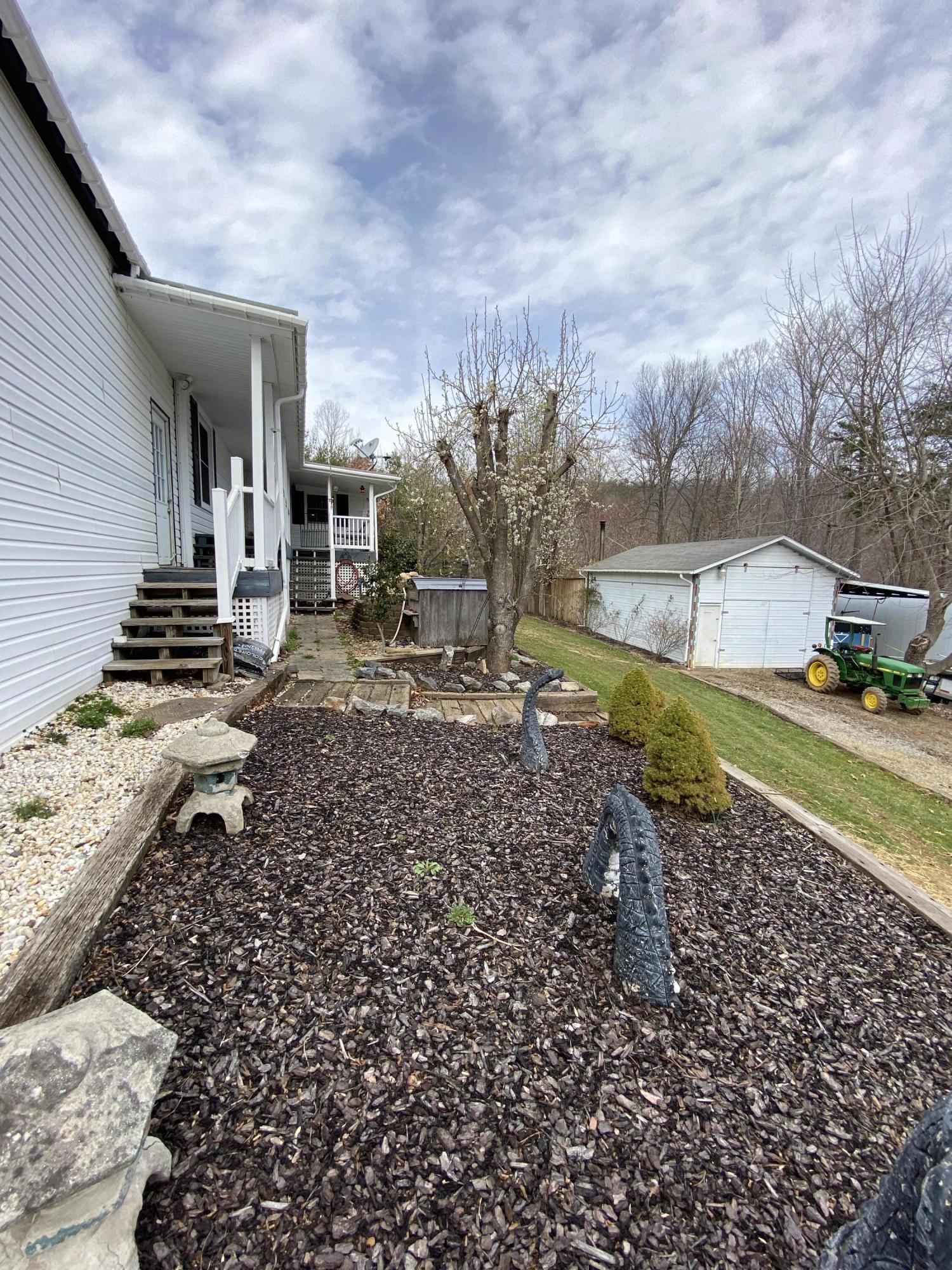 1016 Goose Dam Road Rocky Mount, VA 24151 - Photo 25 of 30 IMG_0352