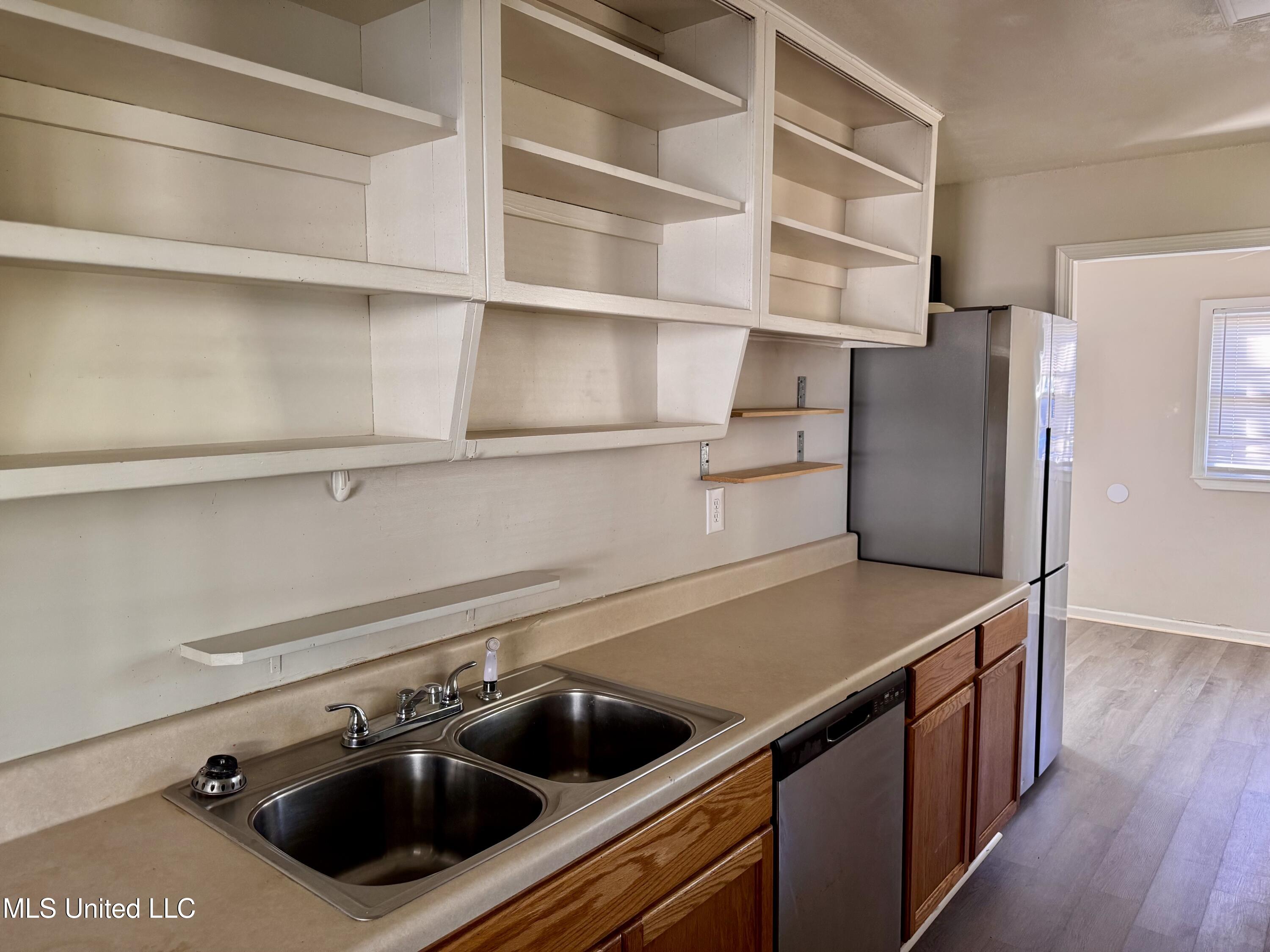 1202 13th Street Pascagoula, MS 39567 - Photo 13 of 23 IMG_8969