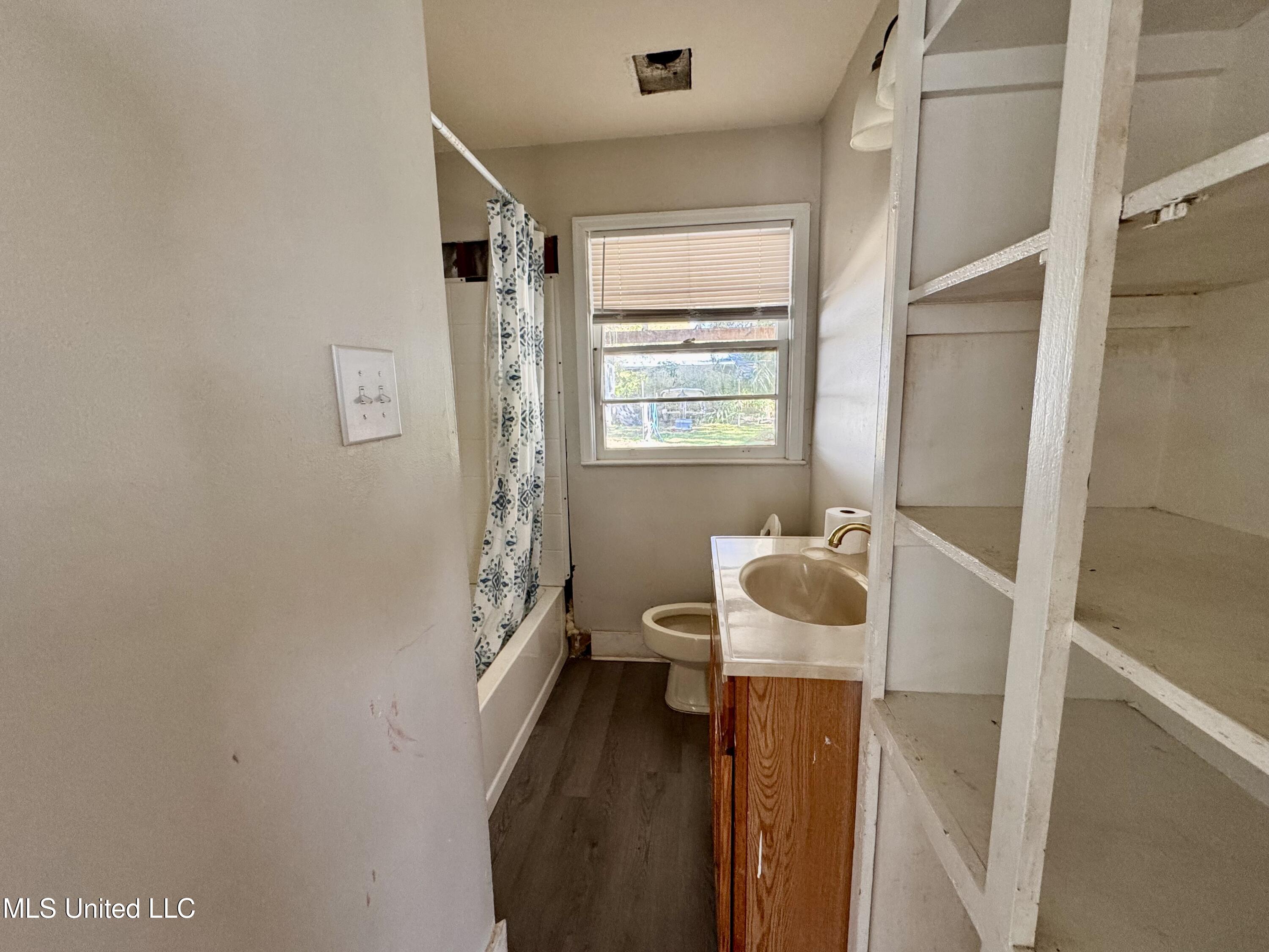 1202 13th Street Pascagoula, MS 39567 - Photo 20 of 23 IMG_8975