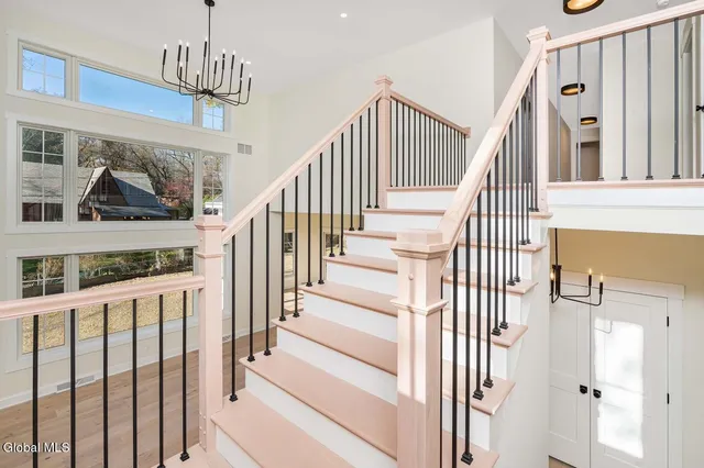 $814,900 | 25 Teakwood Drive, Clifton Park, NY 12065