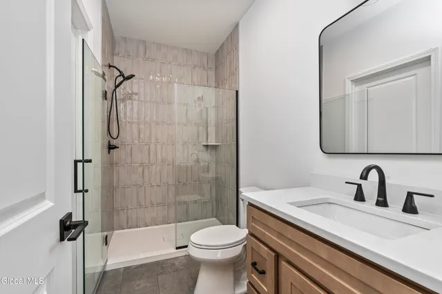 $814,900 | 25 Teakwood Drive, Clifton Park, NY 12065