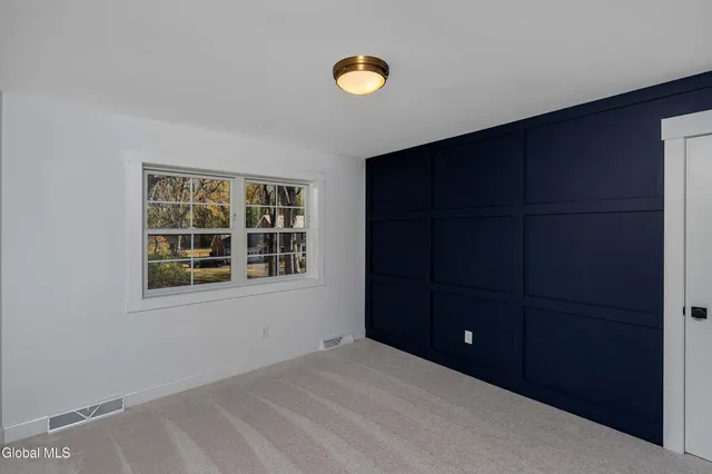 $814,900 | 25 Teakwood Drive, Clifton Park, NY 12065