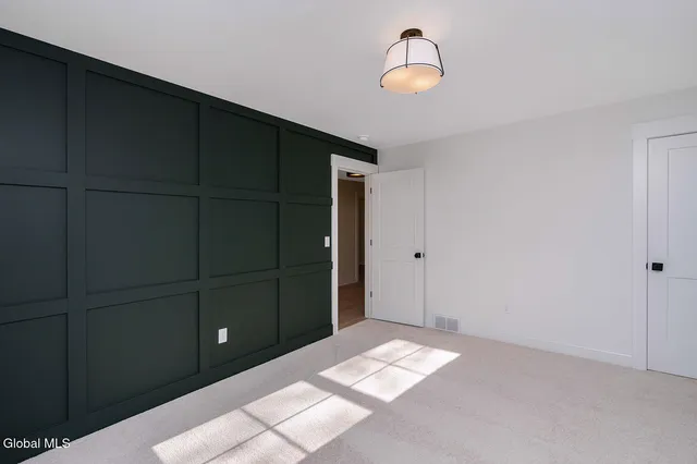 $814,900 | 25 Teakwood Drive, Clifton Park, NY 12065