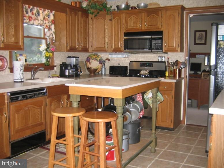 64 Buttonwood Drive Lititz, PA 17543 - Photo 8 of 10