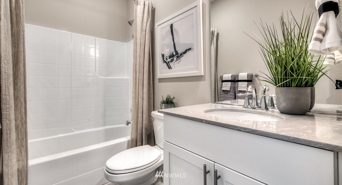 114 183rd Street Southeast, Unit 302 Bothell, WA 98012 - Photo 5 of 21