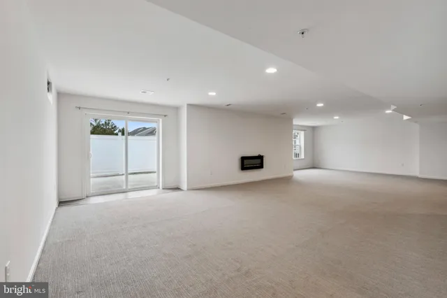 $494,998 | 219 Heron Circle, New Castle, DE 19720