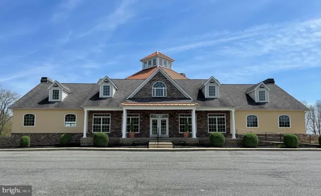 $494,998 | 219 Heron Circle, New Castle, DE 19720