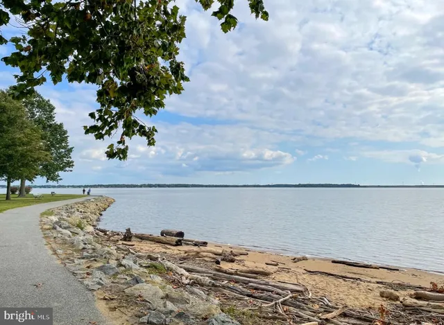 $494,998 | 219 Heron Circle, New Castle, DE 19720