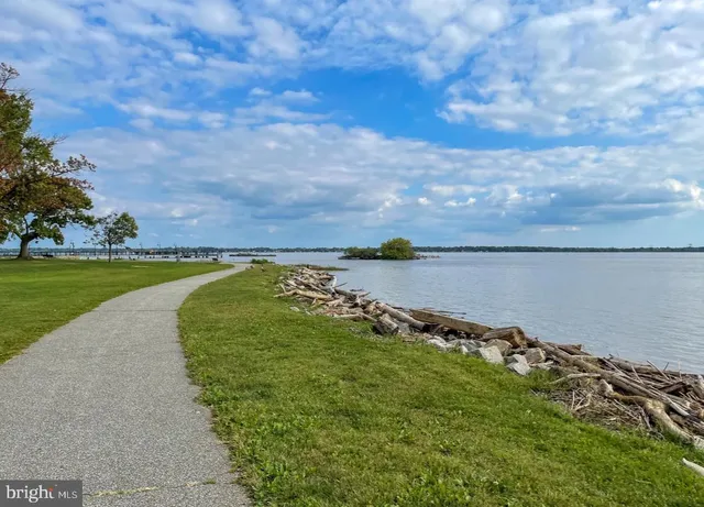 $494,998 | 219 Heron Circle, New Castle, DE 19720