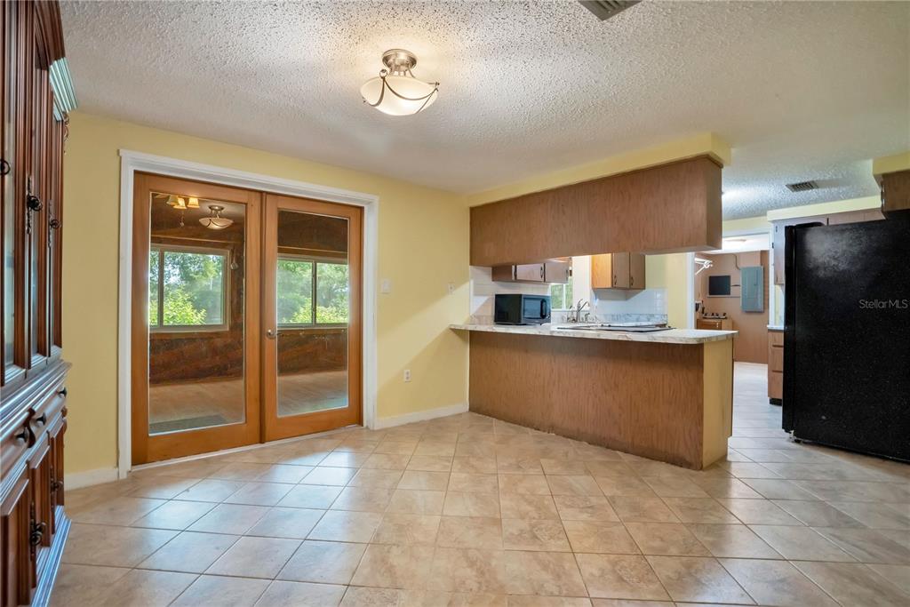 6311 Bob Head Road Plant City, FL 33565 - Photo 10 of 48 Gallery Image 10