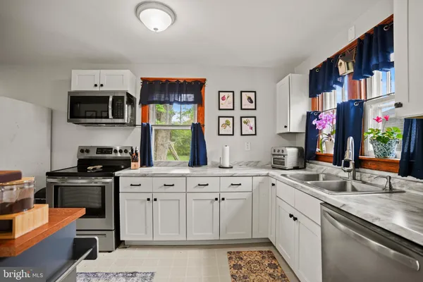 $325,000 | 519 Willow Avenue, Westminster, MD 21157