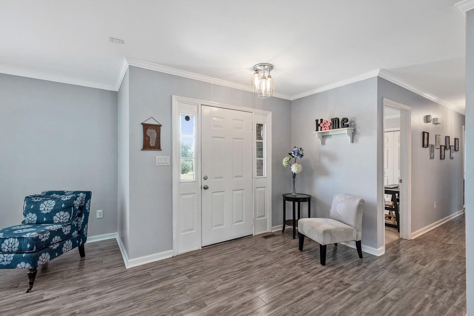682 Baker Road Columbia, TN 38401 - Photo 5 of 30 a living room with furniture and a wooden floor