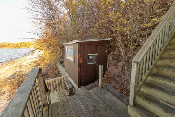 4441 Nicolet Drive, Green Bay, WI 54311