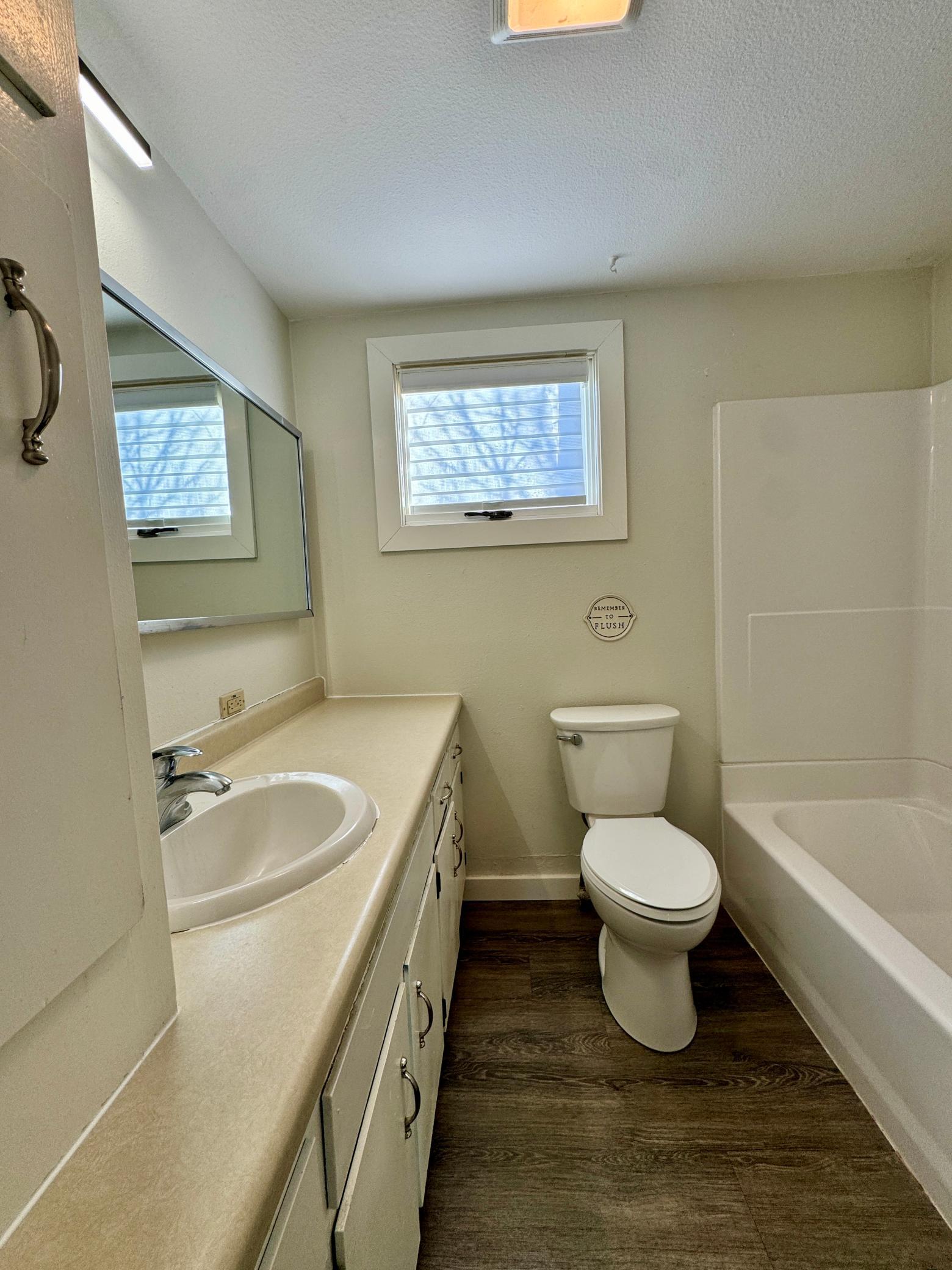 409 Main Avenue North Roseau, MN 56751 - Photo 15 of 22