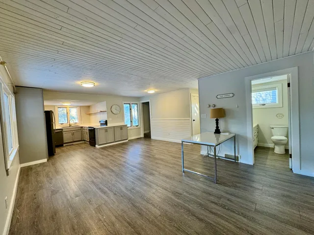 $155,000 | 409 Main Avenue North, Roseau, MN 56751