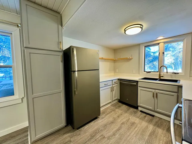 $155,000 | 409 Main Avenue North, Roseau, MN 56751