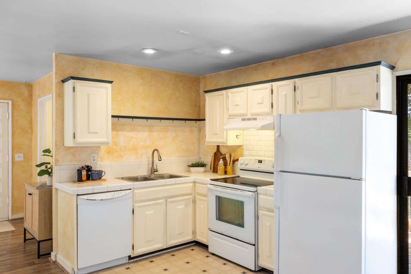 27460 Loma Del Rey Carmel, CA 93923 - Photo 19 of 28