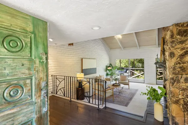 $2,064,000 | 27460 Loma Del Rey, Carmel, CA 93923