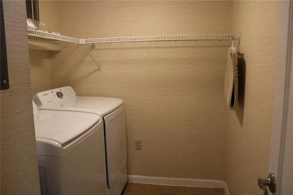 $1,800 | 3345 Crystal Court East, Unit E, Palm Harbor, FL 34685