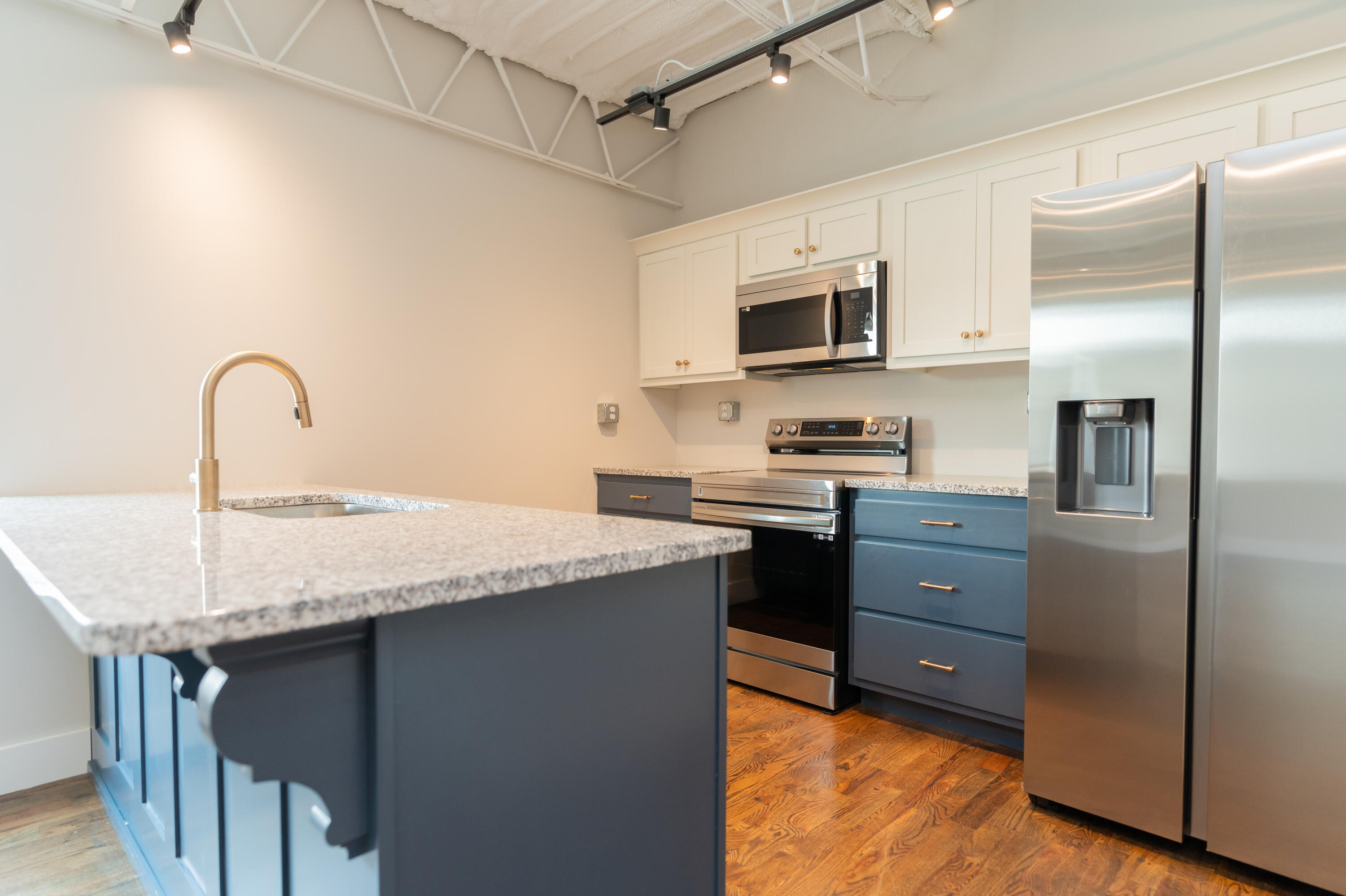 614 East Main Street, Unit 206 Chattanooga, TN 37408 - Photo 4 of 38 Unit 206