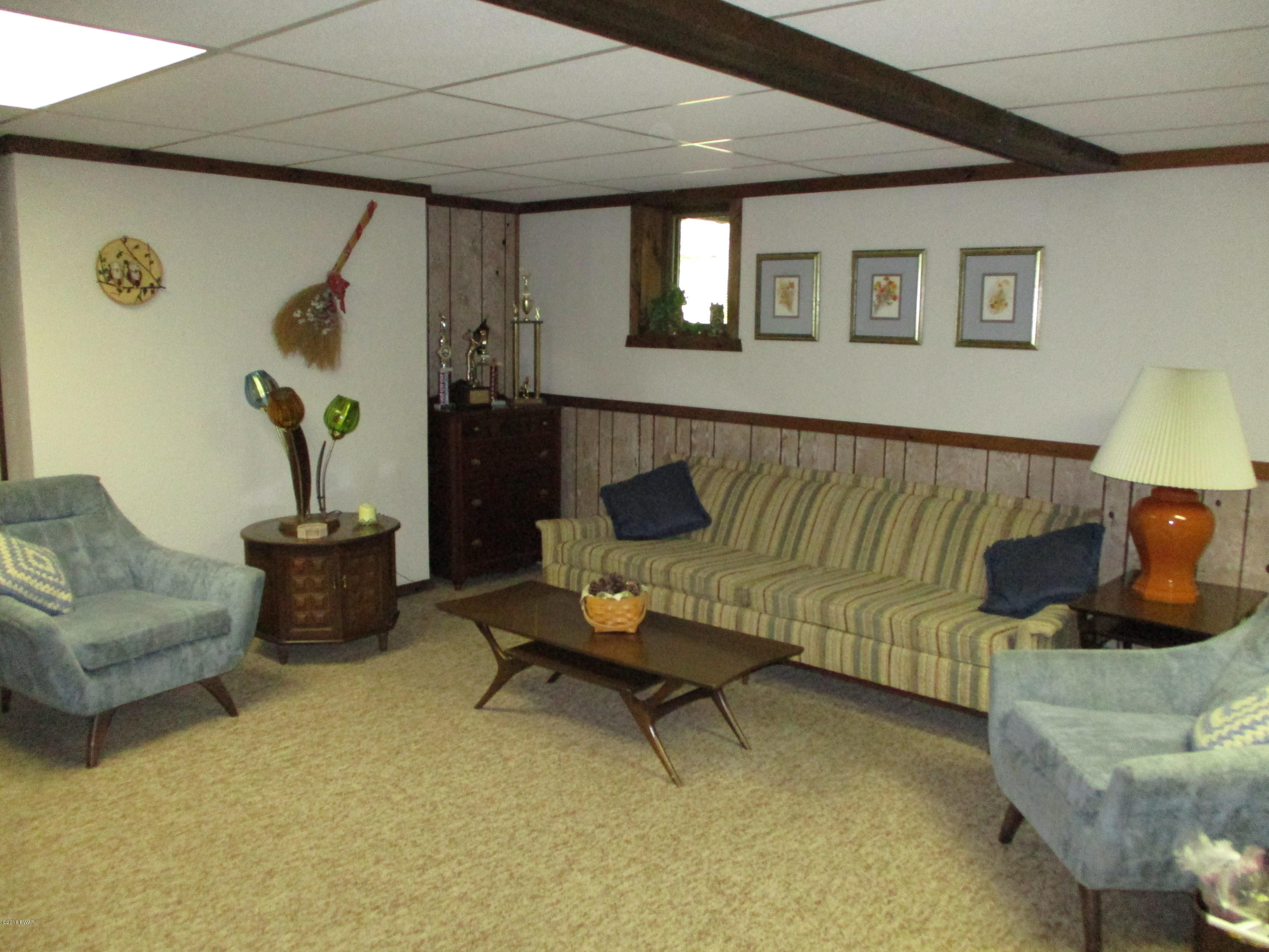 1152 Mustang Road Lake Ariel, PA 18436 - Photo 39 of 51 Family Room