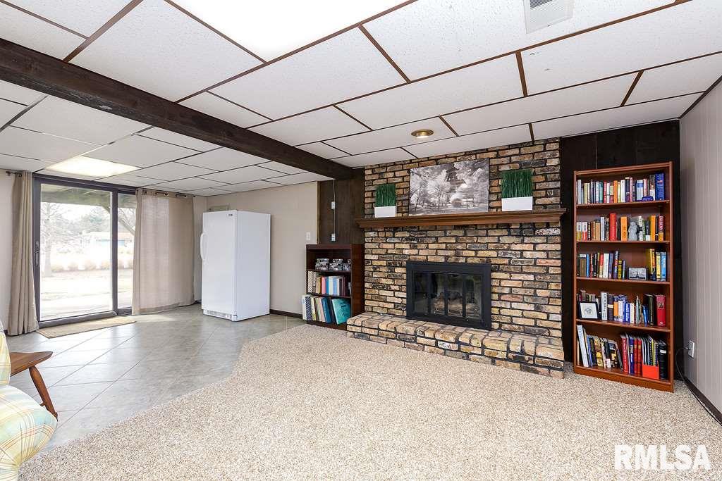 105 East Grove Road Long Grove, IA 52756 - Photo 18 of 23 Gallery Image 18