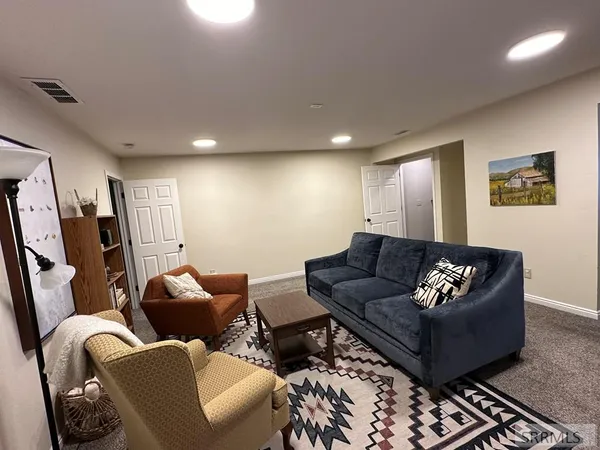 $315,000 | 319 North Johnson Avenue, Pocatello, ID 83204