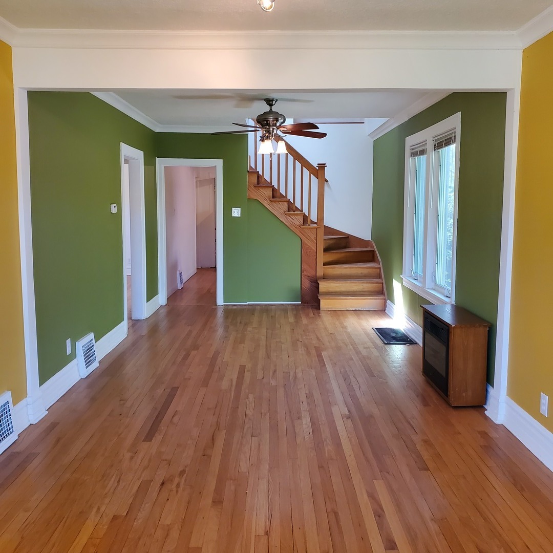 123 Northgate Road Riverside, IL 60546 - Photo 5 of 29 a view of outdoor space and wooden floor
