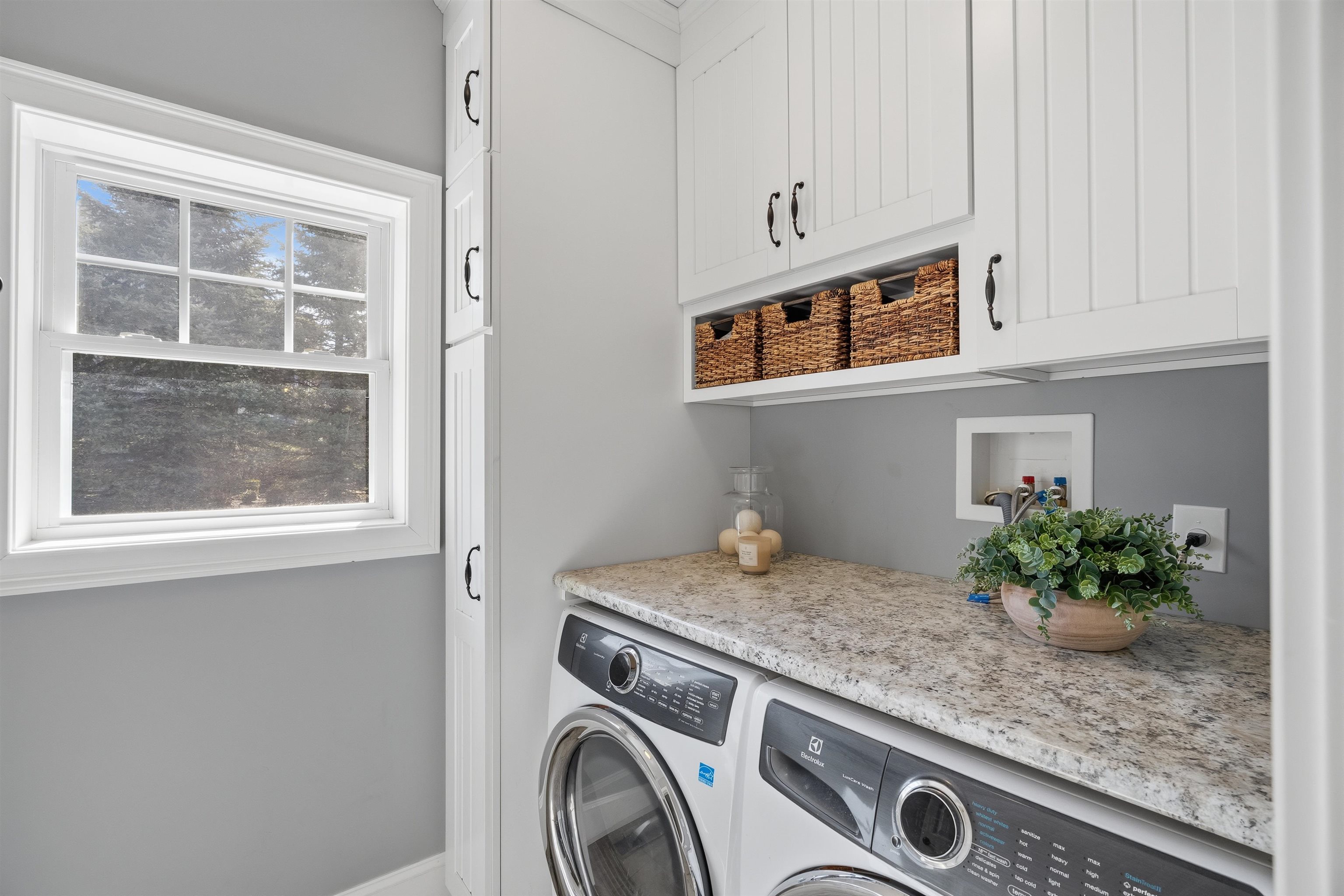 12 Orchard Blossom Road Windham, NH 03087 - Photo 18 of 45