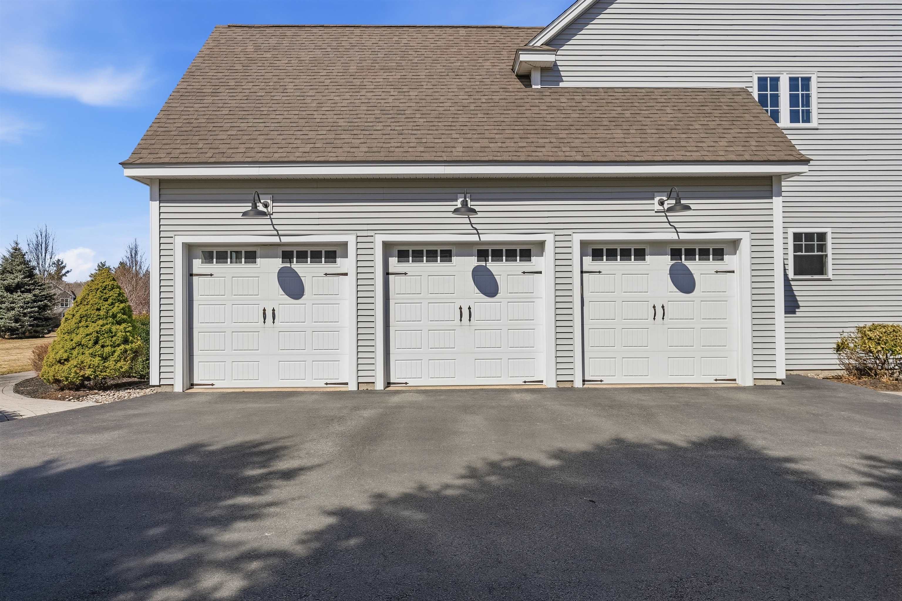 12 Orchard Blossom Road Windham, NH 03087 - Photo 4 of 45