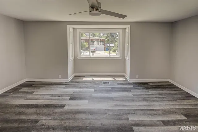 $184,900 | 2400 Alby Street, Alton, IL 62002