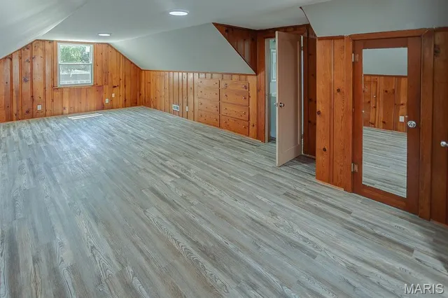 $184,900 | 2400 Alby Street, Alton, IL 62002