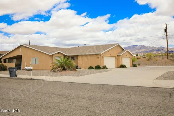 $1,400 | 1348 Vaquero Drive, Unit 101, Lake Havasu City, AZ 86406
