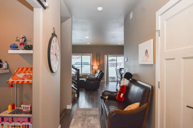 $599,000 | 6562 56th Avenue South, Fargo, ND 58104