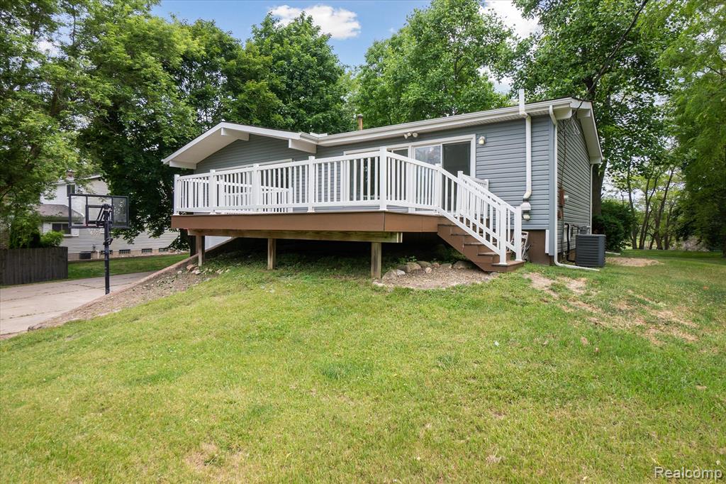 2844 East Rose Center Road Highland, MI 48356 - Photo 33 of 46 Gallery Image 33