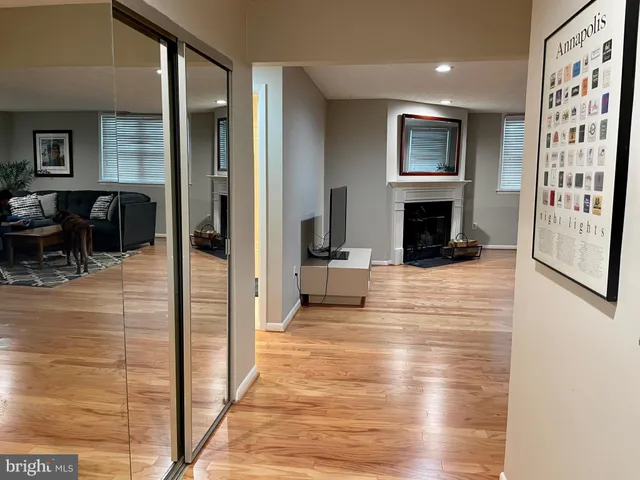 $2,100 | 7 A Friendswood Court, Unit 7A, Baltimore, MD 21209