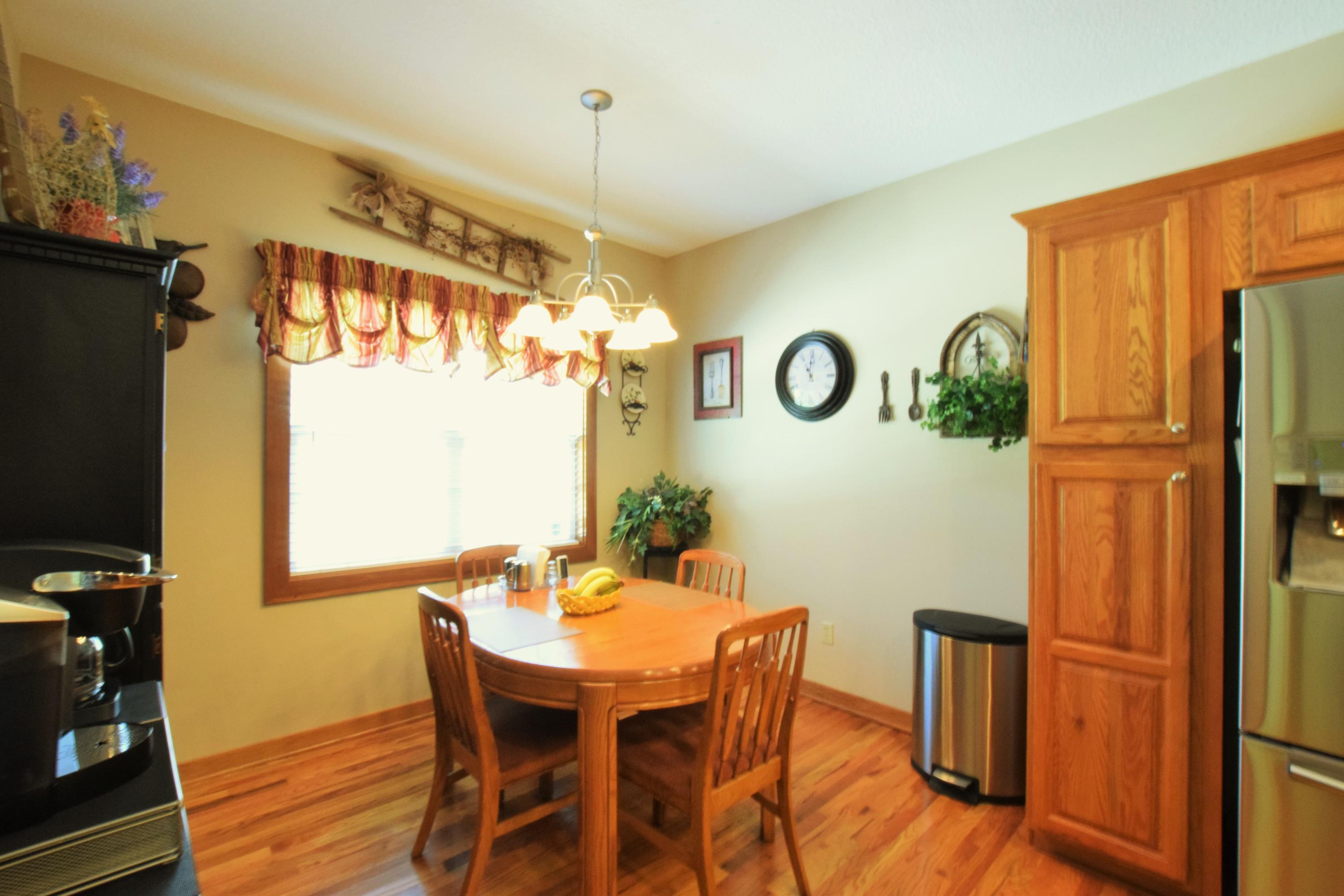 8126 Campbells Point Road Corryton, TN 37721 - Photo 13 of 35 Eat-in